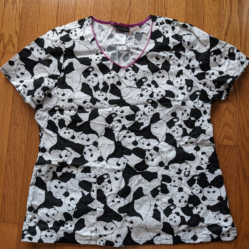 Scrub top